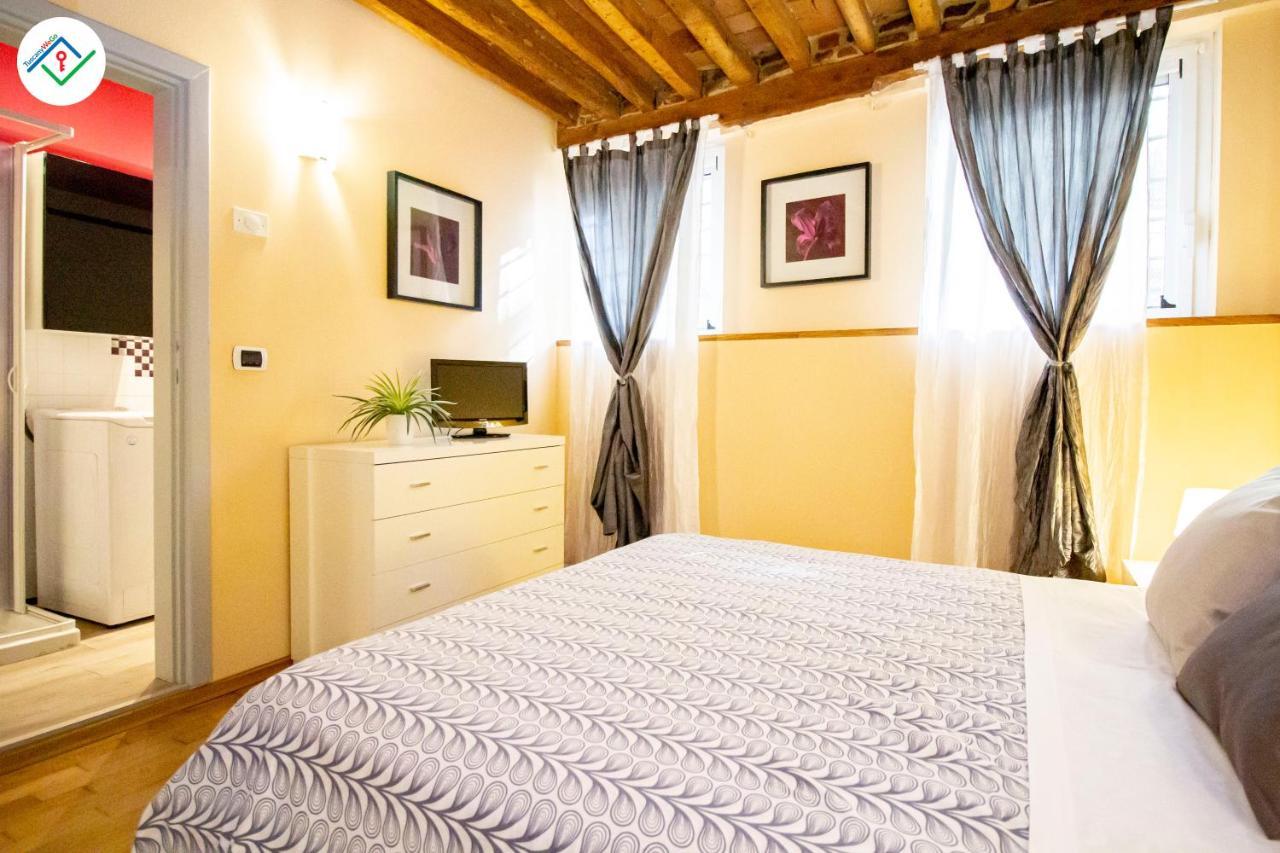 Antica Piazza Apartment By Tuscanywego Лукка Экстерьер фото